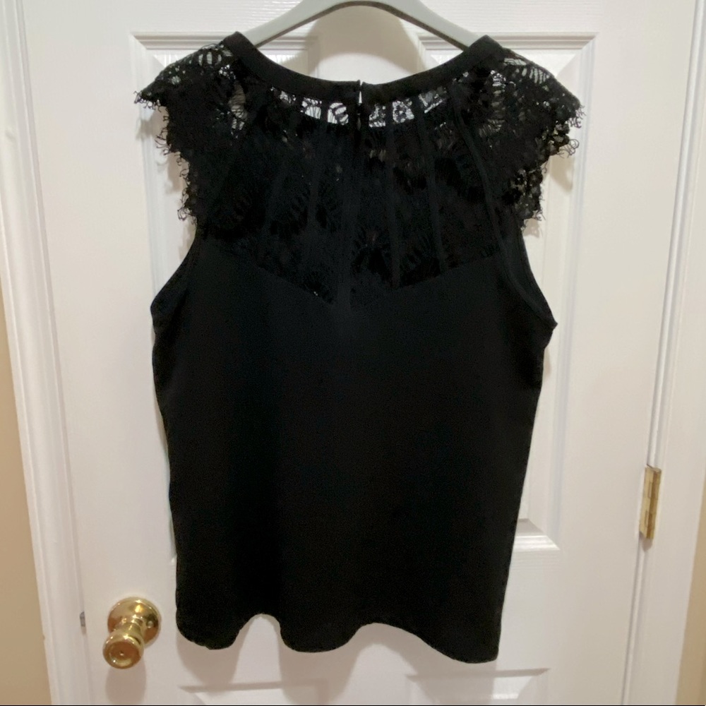 Stitchfix 41 Hawthorn | Jarred Lace Detail Cap-Sleeve Blouse | XL